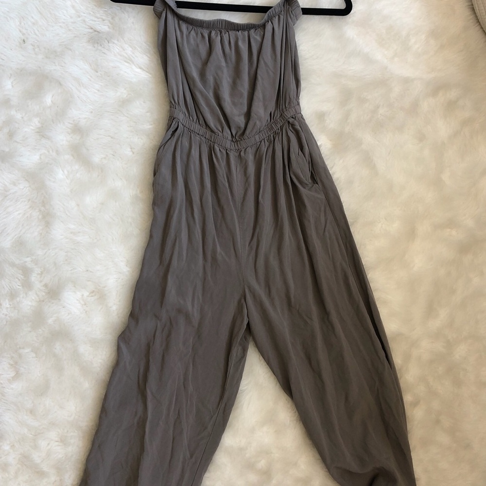 Grey halter jumpsuit with pockets